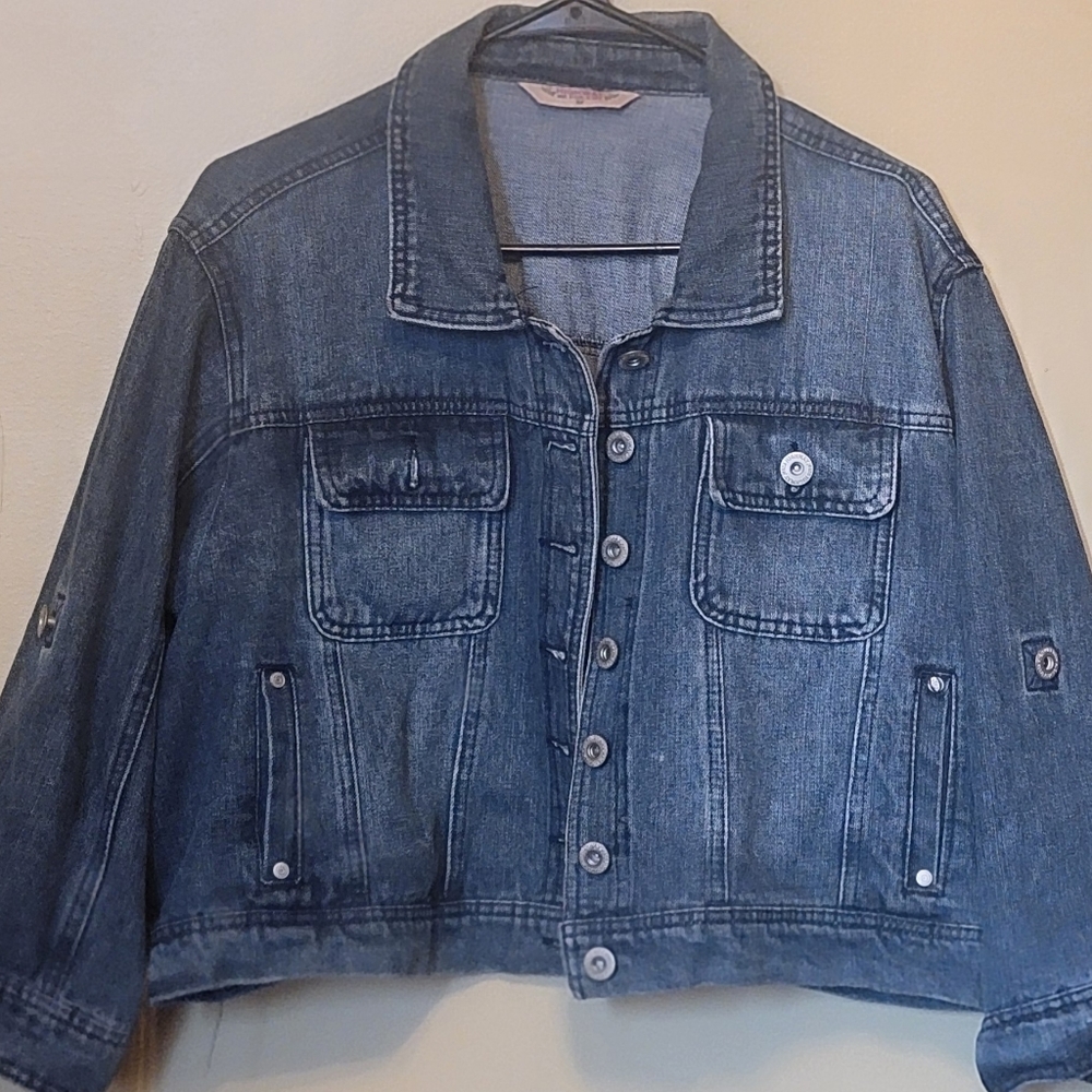 Cropped Denim Jacket